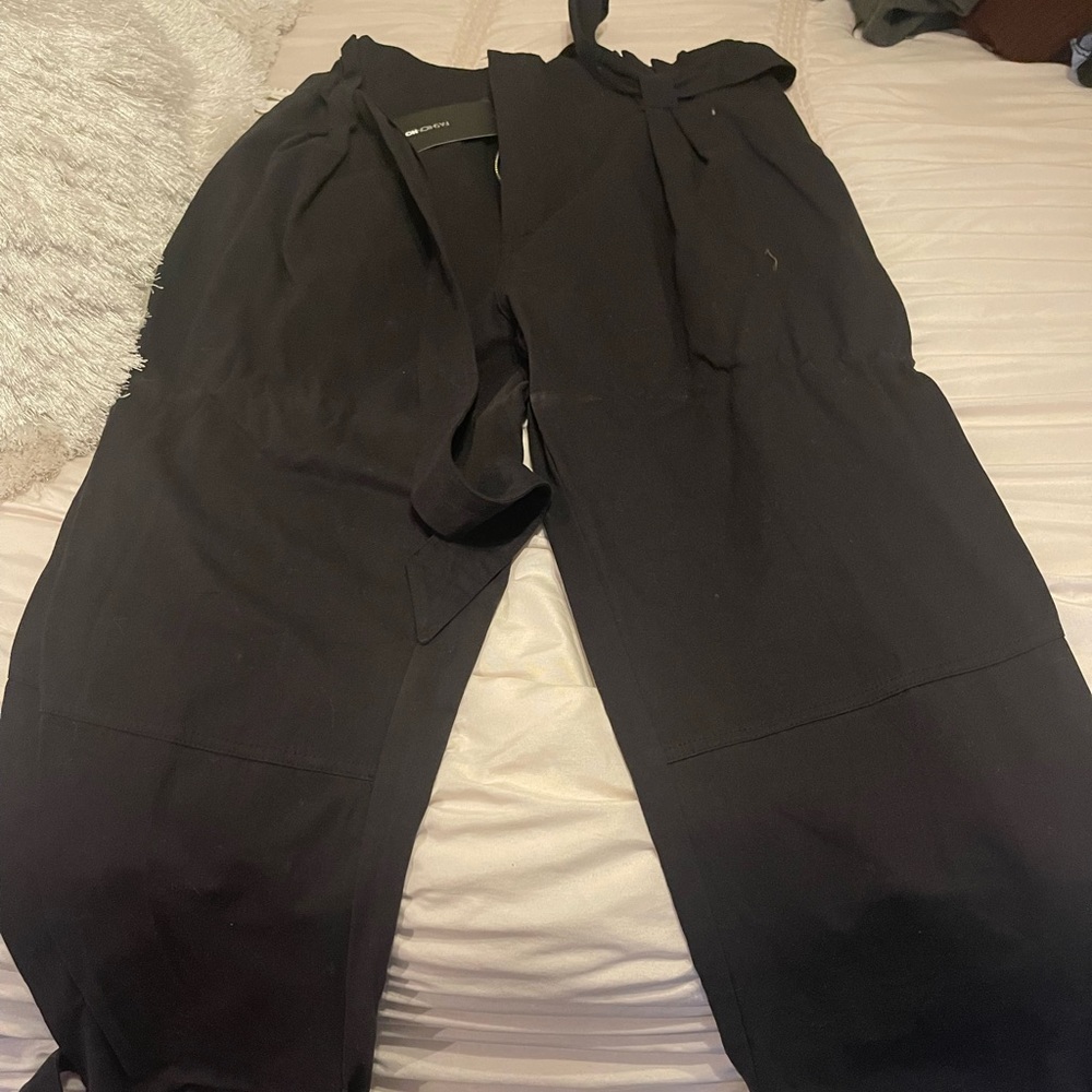 Fashion Nova Cargo pants